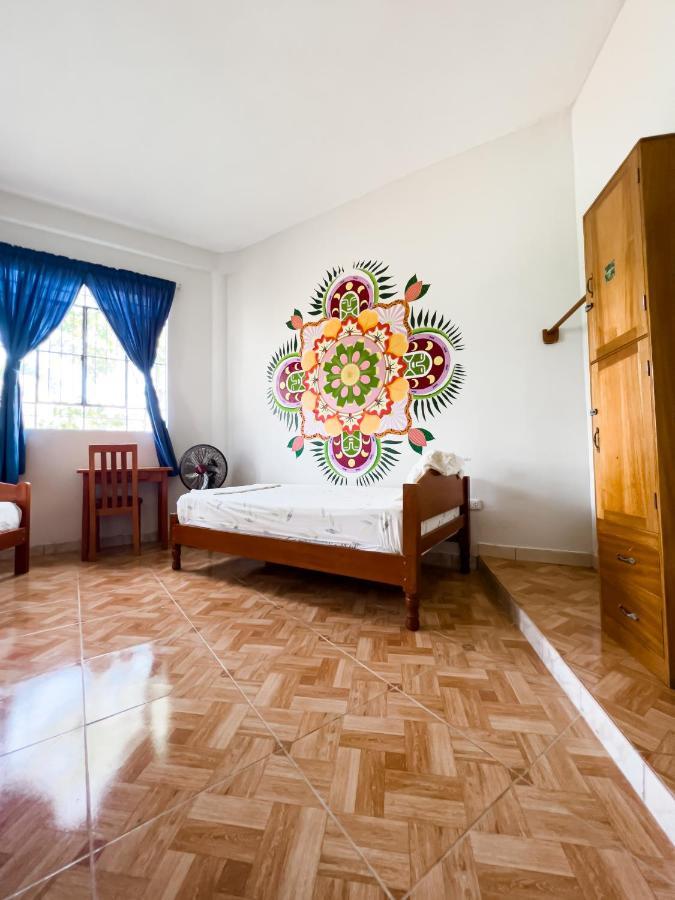 El Mural Backpackers 塔拉波托 外观 照片